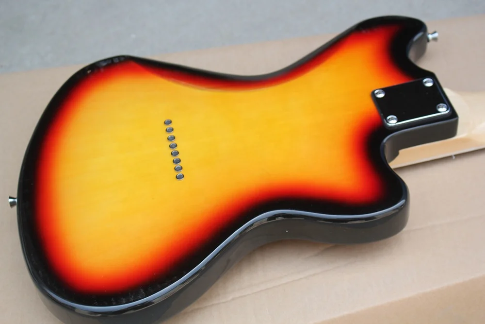 Guitare électrique Jaugar à 8  - Musical Instrument With Hand avis et prix